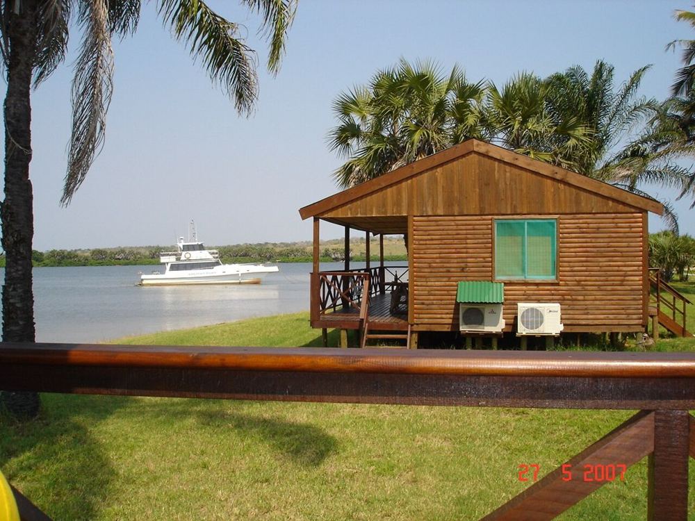 Barra da Kwanza, Angola