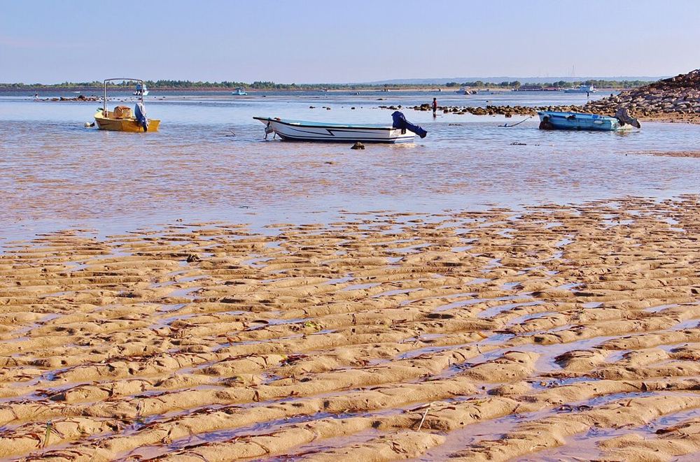 Serangan, Indonesia